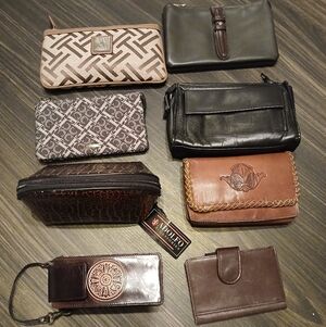 Ladies Wallets 2 for $7